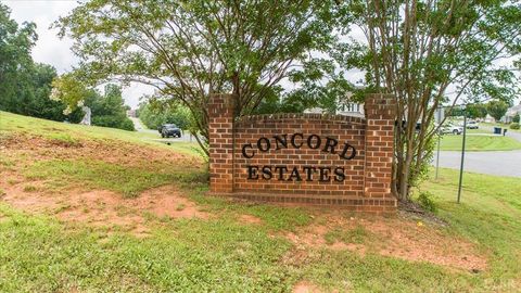 Tiny photo for 24 Trotter Lane, Concord, VA 24538 (MLS # 362449)