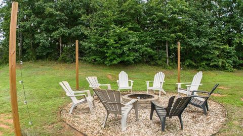 Tiny photo for 24 Trotter Lane, Concord, VA 24538 (MLS # 362449)