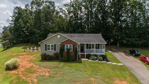 Tiny photo for 24 Trotter Lane, Concord, VA 24538 (MLS # 362449)