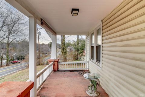 Tiny photo for 201 Seminole Drive, Madison Heights, VA 24572 (MLS # 364543)