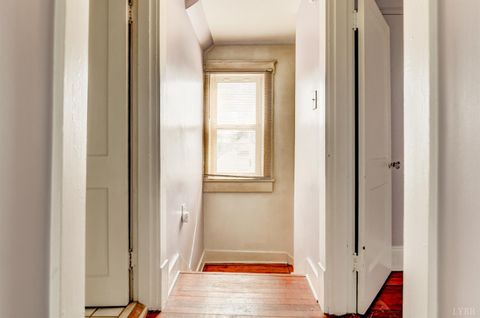 Tiny photo for 201 Seminole Drive, Madison Heights, VA 24572 (MLS # 364543)