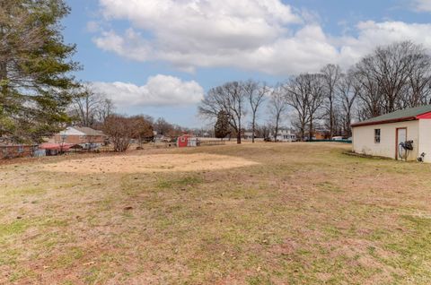 Tiny photo for 201 Seminole Drive, Madison Heights, VA 24572 (MLS # 364543)