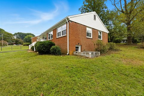 Tiny photo for 7119 Richland Drive, Lynchburg, VA 24502 (MLS # 362202)