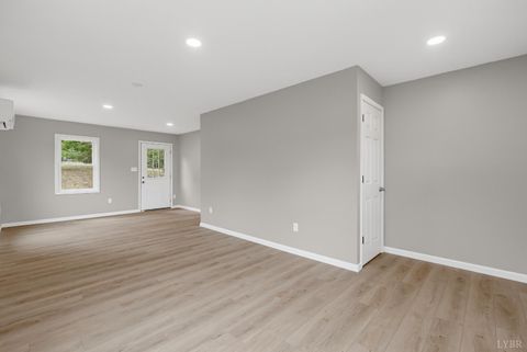 Tiny photo for 7119 Richland Drive, Lynchburg, VA 24502 (MLS # 362202)