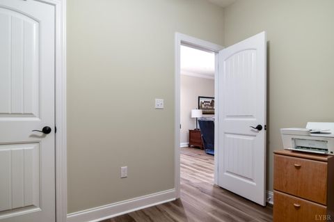 Tiny photo for 125 Villa Oak Circle, Bedford, VA 24523 (MLS # 363763)