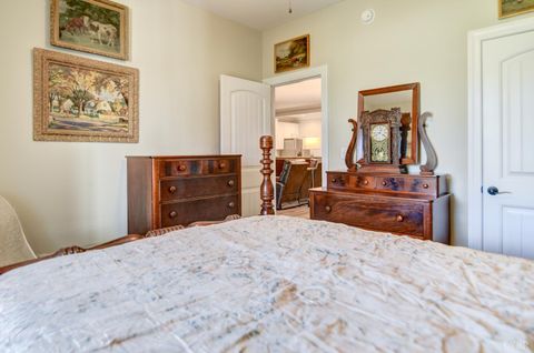 Tiny photo for 125 Villa Oak Circle, Bedford, VA 24523 (MLS # 363763)