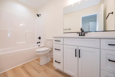 Tiny photo for 8 Live Oak Court, Forest, VA 24551 (MLS # 364680)