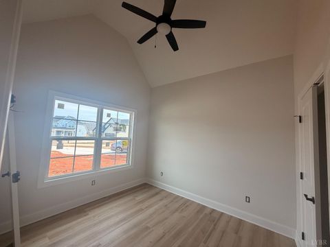 Tiny photo for 8 Live Oak Court, Forest, VA 24551 (MLS # 364680)