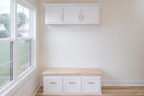 Tiny photo for 8 Live Oak Court, Forest, VA 24551 (MLS # 364680)