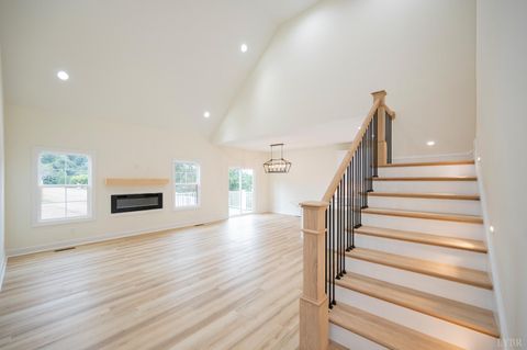 Tiny photo for 8 Live Oak Court, Forest, VA 24551 (MLS # 364680)