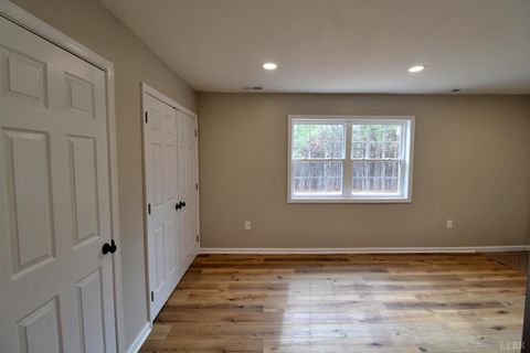 Tiny photo for 1740 Watt Abbitt Road, Appomattox, VA 24522 (MLS # 364812)