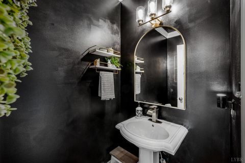 Tiny photo for 109 Trinity Court, Lynchburg, VA 24502 (MLS # 364933)