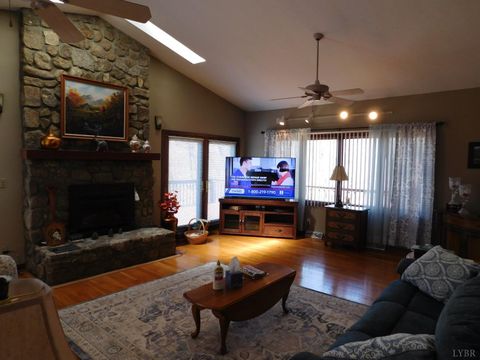 Tiny photo for 320 Ruth Drive, Madison Heights, VA 24572 (MLS # 365415)