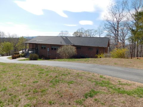 Tiny photo for 320 Ruth Drive, Madison Heights, VA 24572 (MLS # 365415)