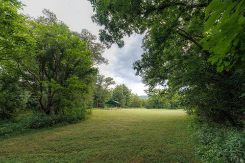 Tiny photo for 0 41 News Road, Eagle Rock, VA 24085 (MLS # 364215)