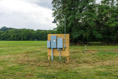 Tiny photo for 0 41 News Road, Eagle Rock, VA 24085 (MLS # 364215)