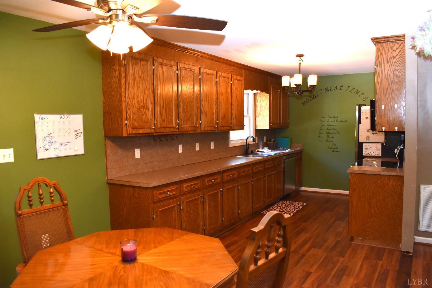 1389 Hummingbird Lane, Spout Spring, Virginia image 14