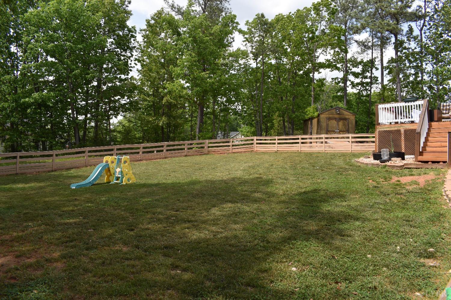 1389 Hummingbird Lane, Spout Spring, Virginia image 7