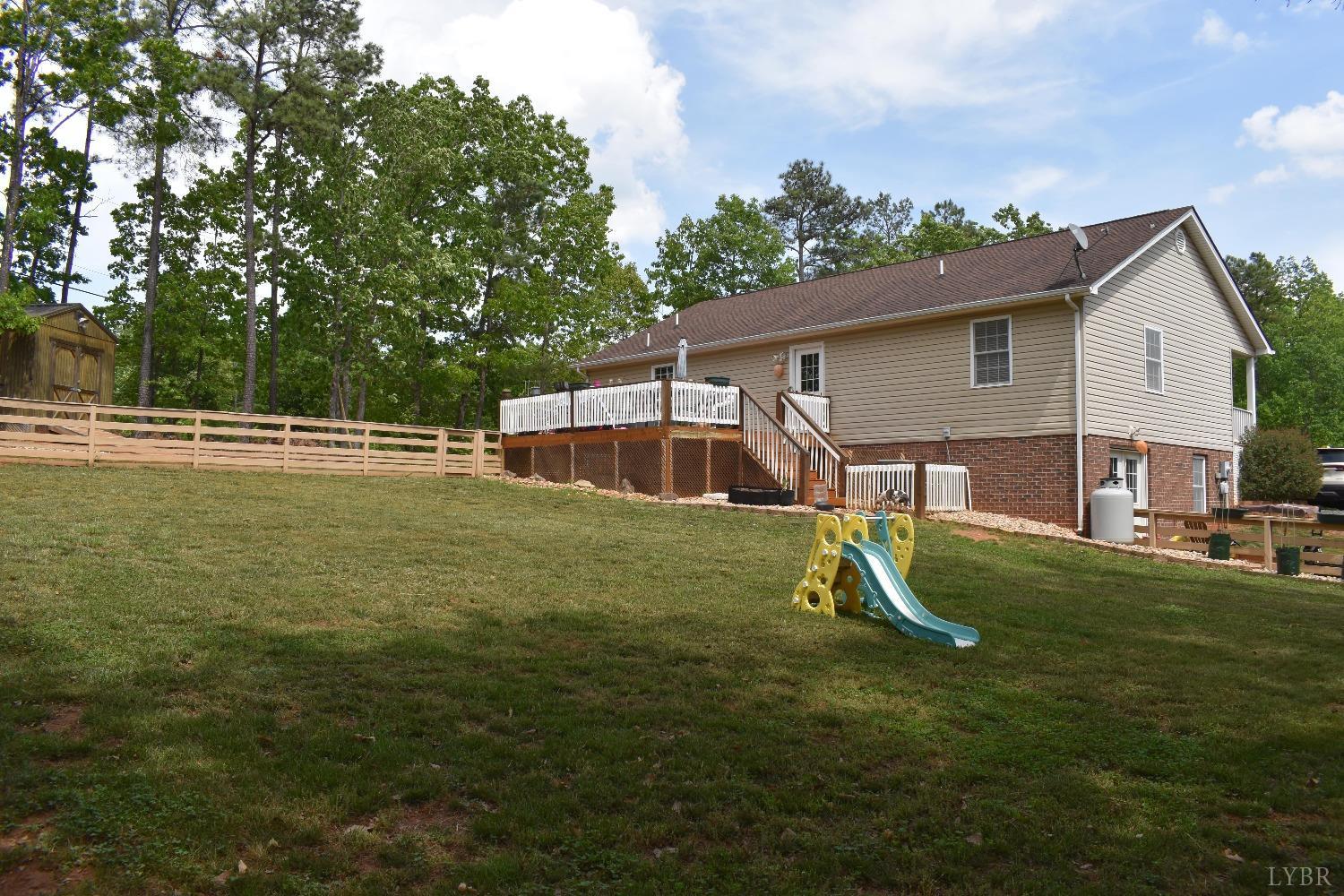 1389 Hummingbird Lane, Spout Spring, Virginia image 6