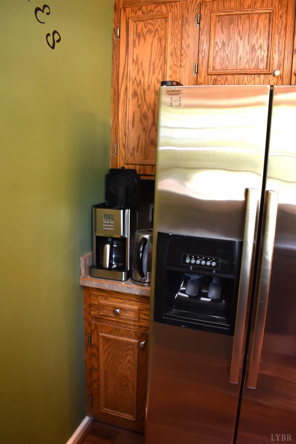 1389 Hummingbird Lane, Spout Spring, Virginia image 11