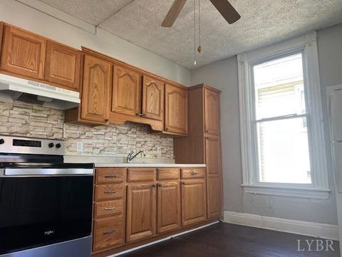 Tiny photo for 1336 Bedford Ave Ave, Lynchburg, VA 24504 (MLS # 363187)