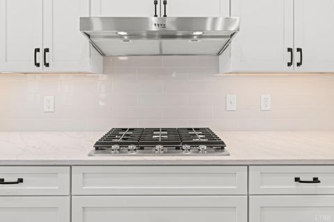 Tiny photo for 68 Clopton Court, Lynchburg, VA 24503 (MLS # 363693)