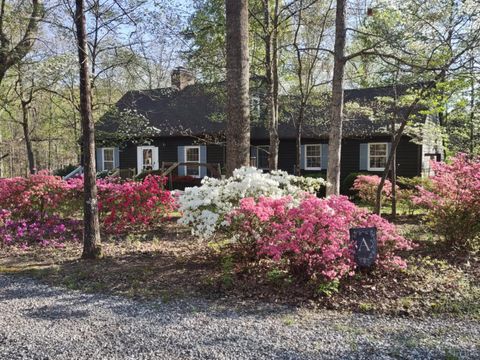 Tiny photo for 11766 Five Forks Road, Farmville, VA 23901 (MLS # 362872)
