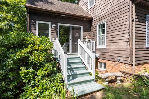 Tiny photo for 11766 Five Forks Road, Farmville, VA 23901 (MLS # 362872)