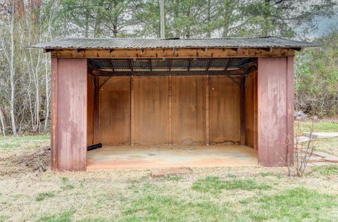 Tiny photo for 586 Kenmore Road, Amherst, VA 24521 (MLS # 365115)