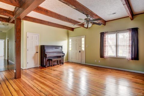 Tiny photo for 586 Kenmore Road, Amherst, VA 24521 (MLS # 365115)