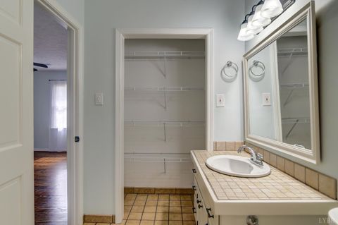 Tiny photo for 586 Kenmore Road, Amherst, VA 24521 (MLS # 365115)