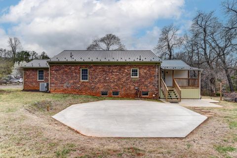 Tiny photo for 586 Kenmore Road, Amherst, VA 24521 (MLS # 365115)