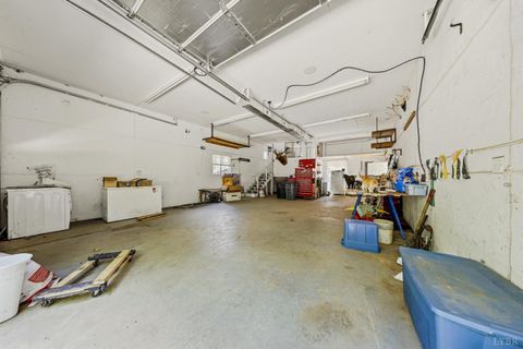 Tiny photo for 809 Plantation Road, Amherst, VA 24521 (MLS # 366759)