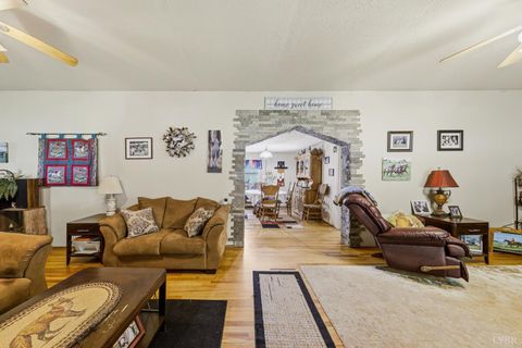 Tiny photo for 809 Plantation Road, Amherst, VA 24521 (MLS # 366759)