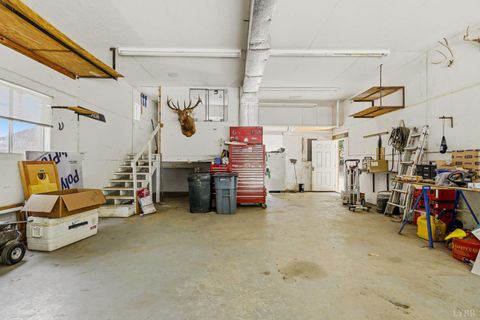 Tiny photo for 809 Plantation Road, Amherst, VA 24521 (MLS # 366759)