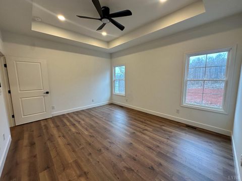 Tiny photo for 18 Somerset Drive, Appomattox, VA 24522 (MLS # 366026)