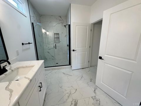 Tiny photo for 18 Somerset Drive, Appomattox, VA 24522 (MLS # 366026)