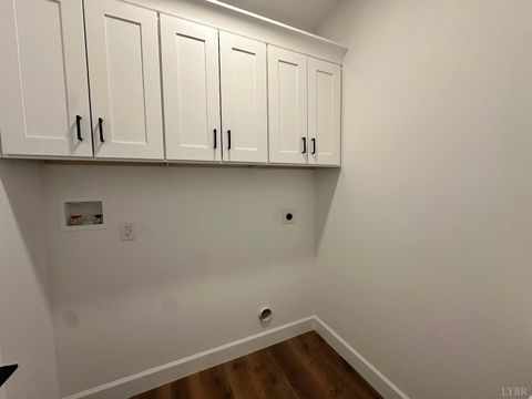 Tiny photo for 18 Somerset Drive, Appomattox, VA 24522 (MLS # 366026)