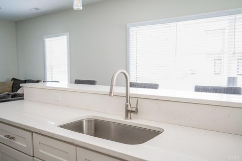 Tiny photo for 44 Zags Lane, Lynchburg, VA 24502 (MLS # 364293)