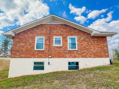 Tiny photo for 5904 Rhonda Road, Lynchburg, VA 24502 (MLS # 364762)