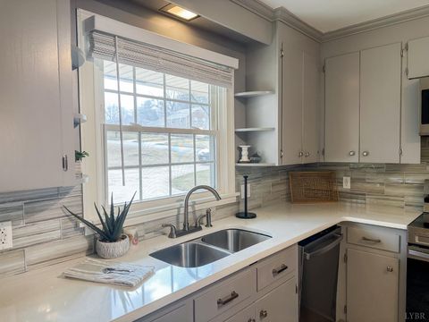 Tiny photo for 5904 Rhonda Road, Lynchburg, VA 24502 (MLS # 364762)