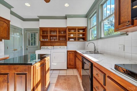 Tiny photo for 312 WARWICK Lane, Lynchburg, VA 24503 (MLS # 362440)