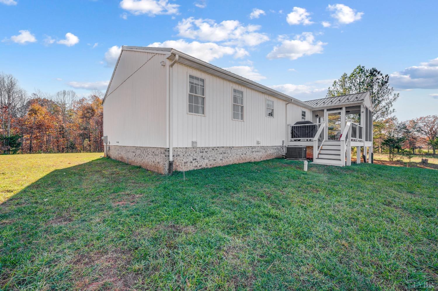 1632 Angel Place Pl, Huddleston, Virginia image 39