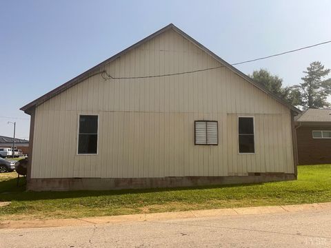 Tiny photo for 239 Osborne Street St, Keysville, VA 23947 (MLS # 364455)