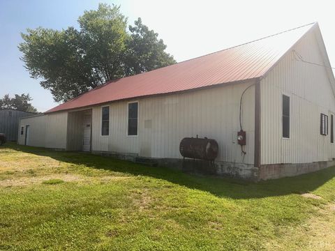 Photo of 239 Osborne Street St, Keysville, VA 23947 (MLS # 364455)