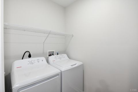 Tiny photo for 128 BRENLEIGH CT Ct #206, Lynchburg, VA 24501 (MLS # 363767)