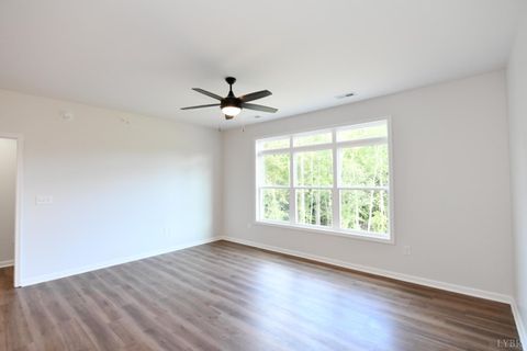 Tiny photo for 128 BRENLEIGH CT Ct #206, Lynchburg, VA 24501 (MLS # 363767)