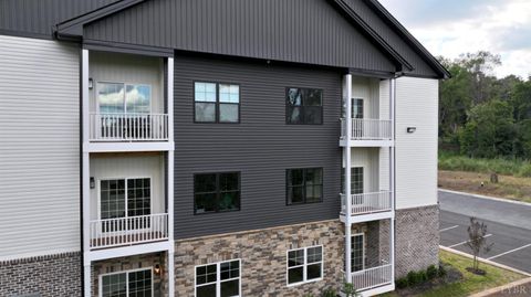 Tiny photo for 128 BRENLEIGH CT Ct #206, Lynchburg, VA 24501 (MLS # 363767)