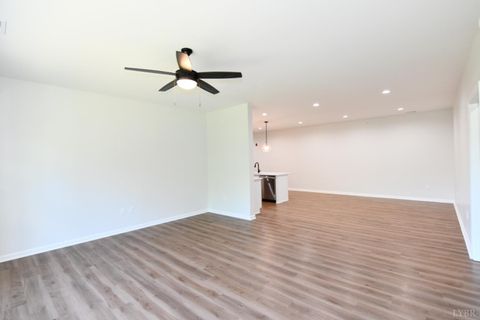 Tiny photo for 128 BRENLEIGH CT Ct #206, Lynchburg, VA 24501 (MLS # 363767)