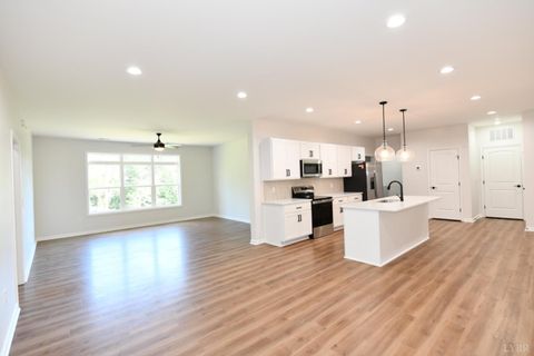 Tiny photo for 128 BRENLEIGH CT Ct #206, Lynchburg, VA 24501 (MLS # 363767)